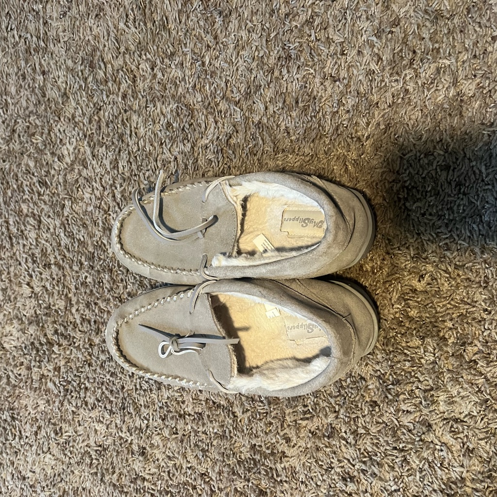 My Pillow Womens Grey Slippers My Pillow Womens Grey Slippers